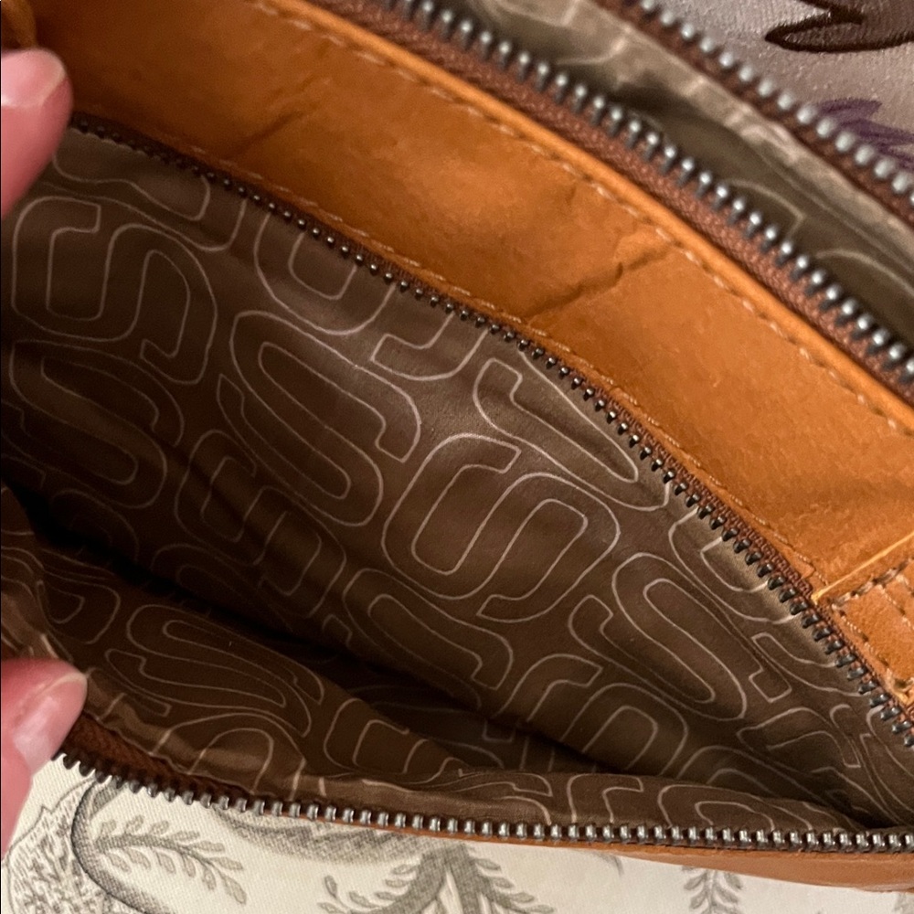 Spikes & Sparrow- Genuine Leather Tan shoulder Bag - - Picture 9 of 11